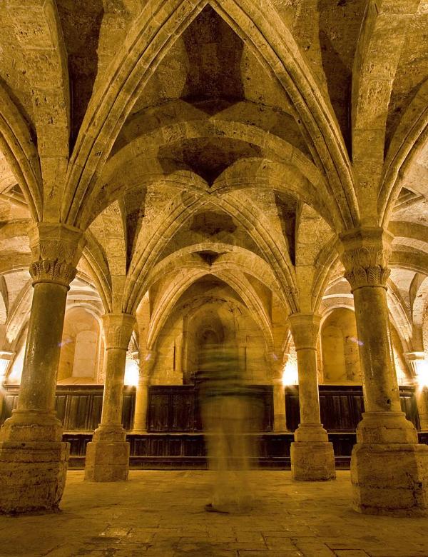 Romanic crypt